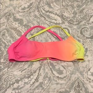 This is bikini top that crosses in the back.